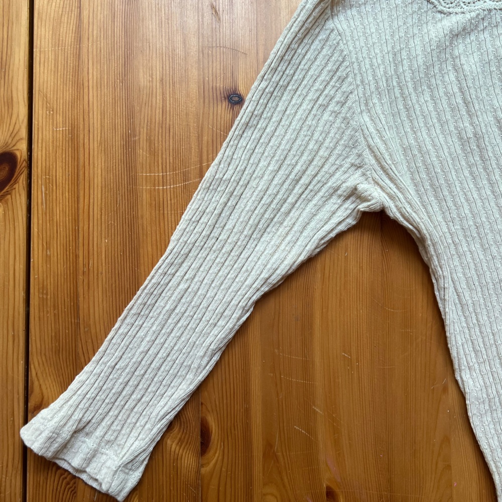 Ribbed Top - Picture 3 of 6